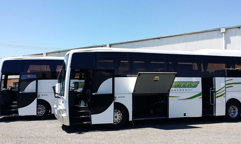 49 Seat Luxury Touring Coach - Trotters Coaches Ballarat + Hamilton